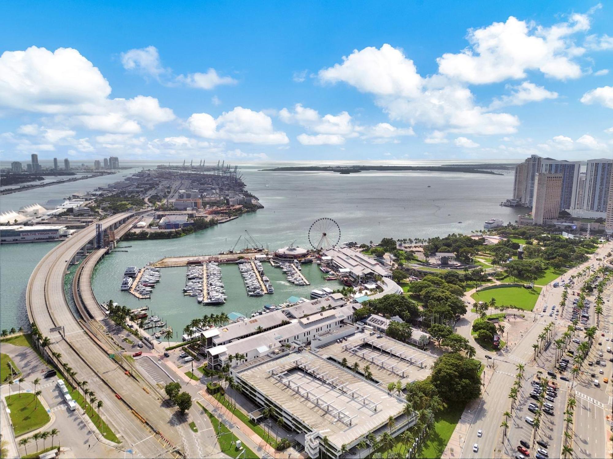 Apartment Luxury 1 Bedroom And Comfort Steps From The Kaysea Center & Port -daily Fee And Parking Not Included Miami