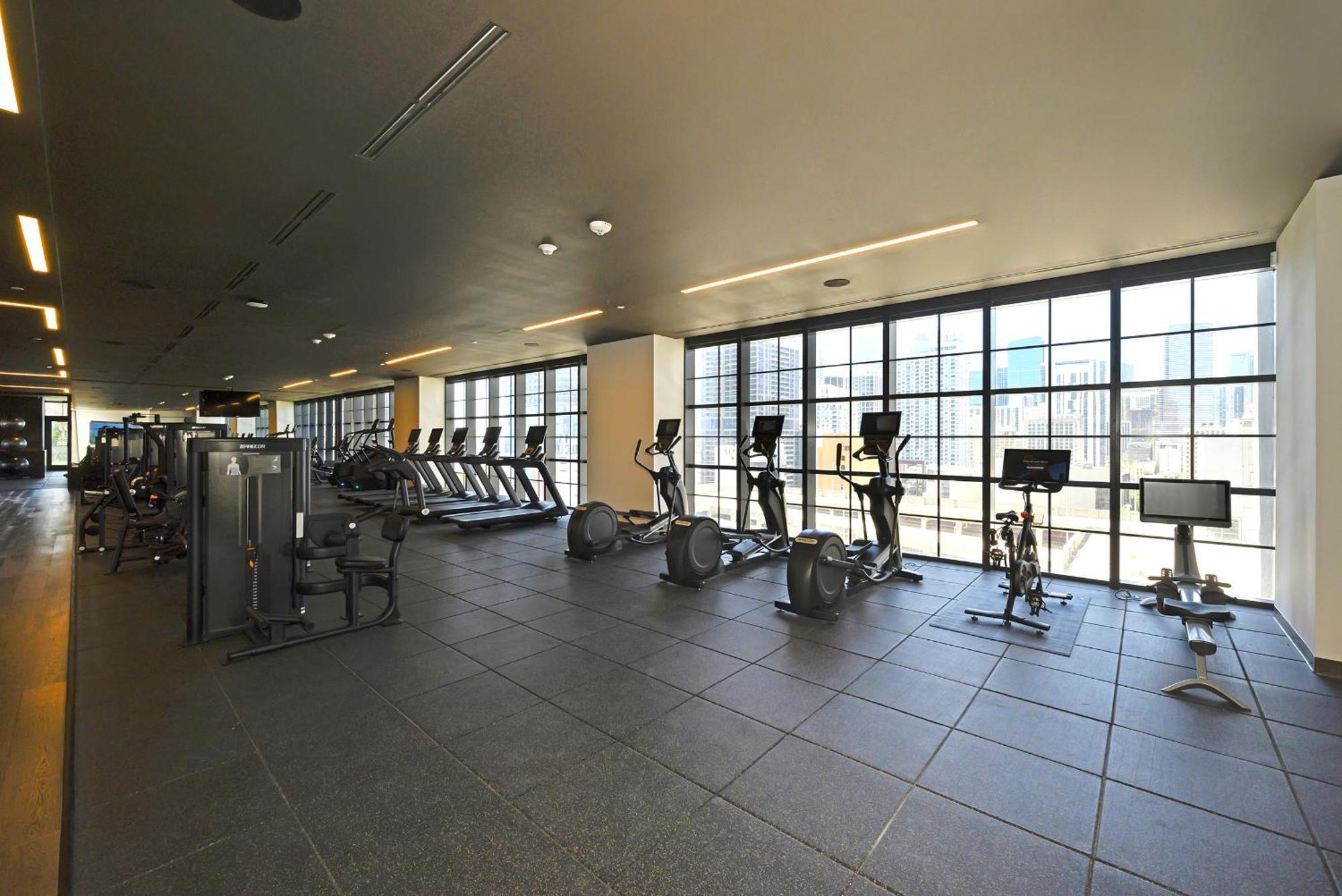 Luxury 1 Bedroom And Comfort Steps From The Kaysea Center & Port -daily Fee And Parking Not Included Miami