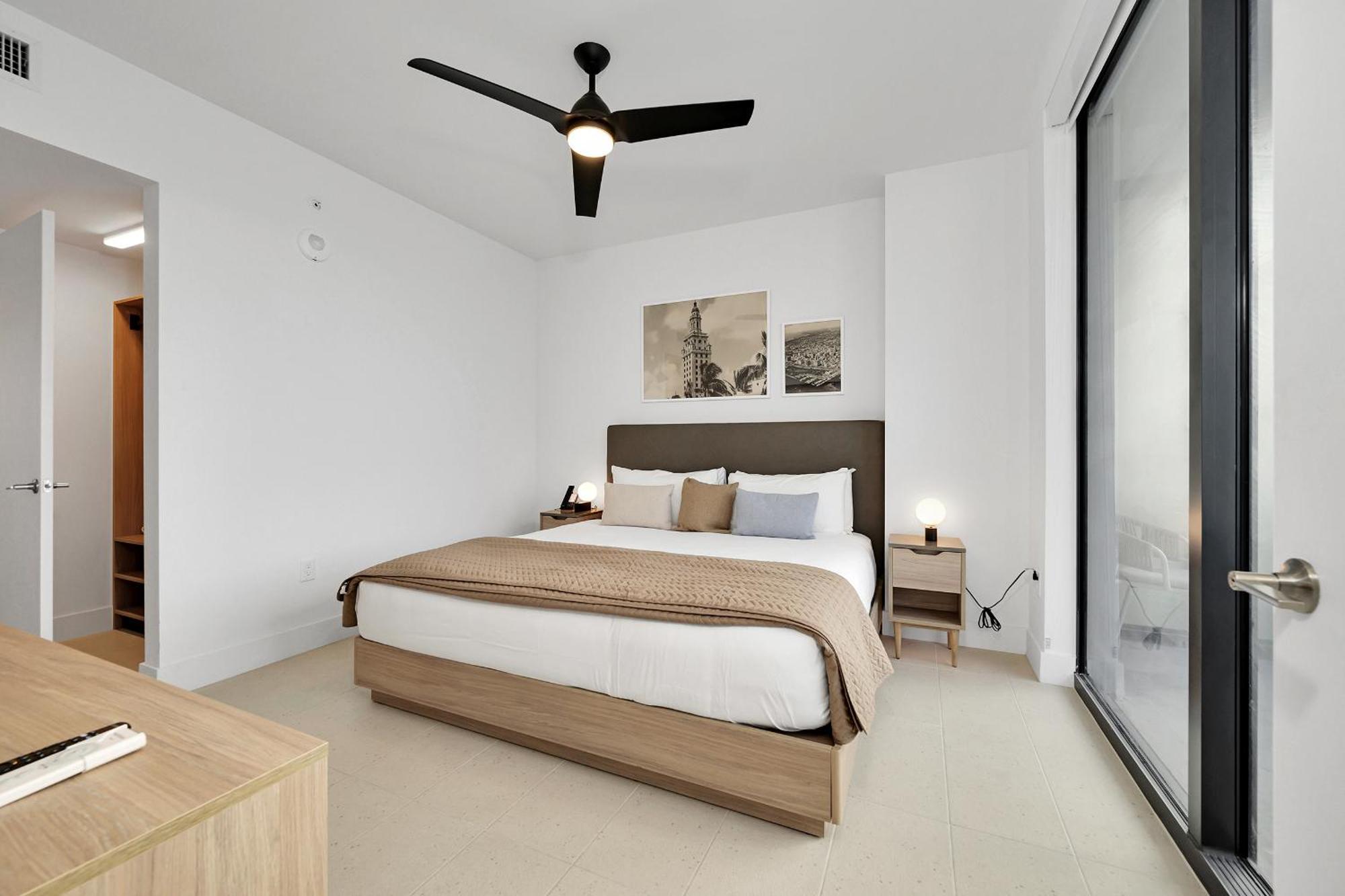 Luxury 1 Bedroom And Comfort Steps From The Kaysea Center & Port -daily Fee And Parking Not Included