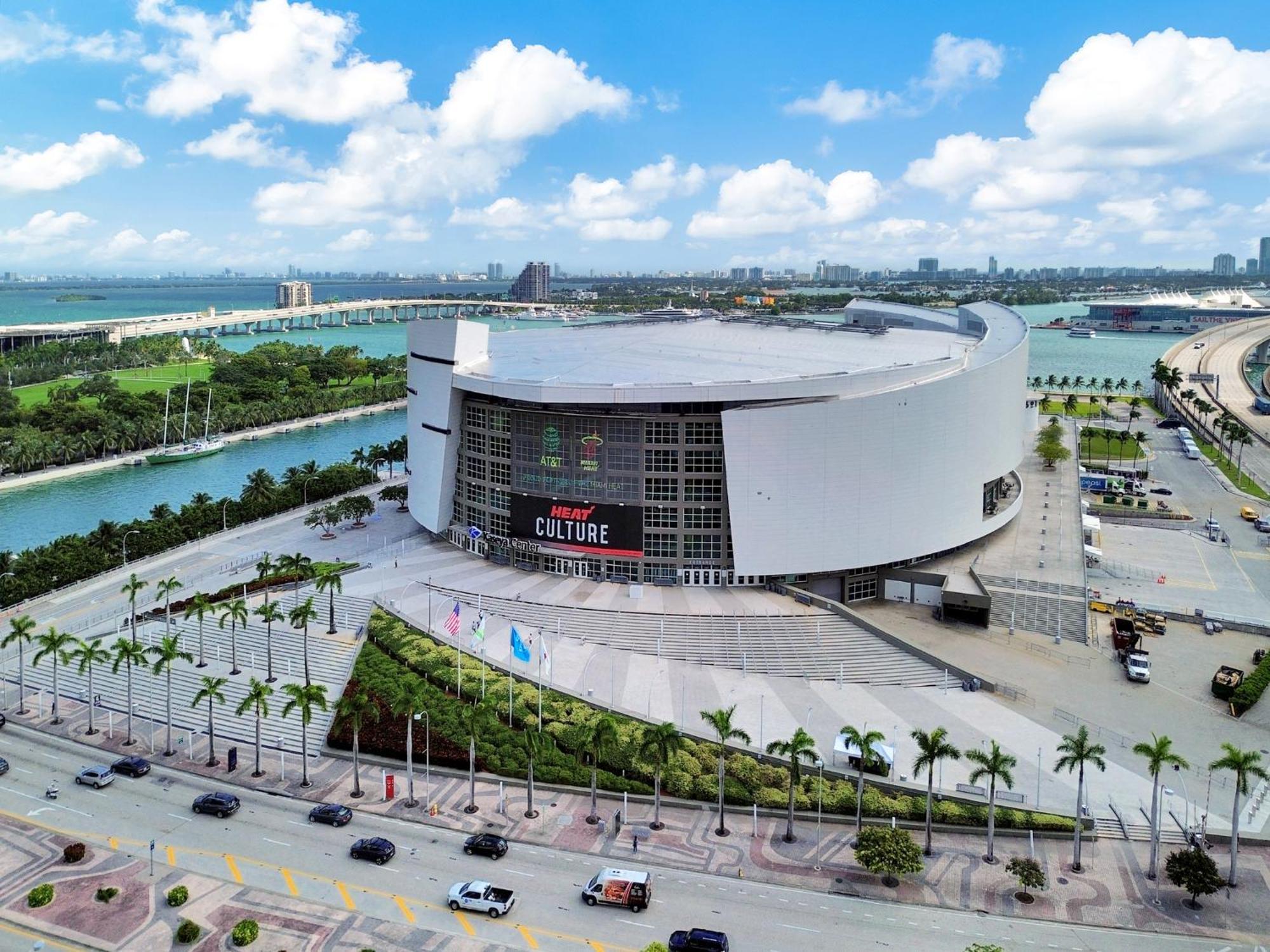 Luxury 1 Bedroom And Comfort Steps From The Kaysea Center & Port -daily Fee And Parking Not Included Miami